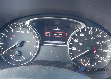 2017 Nissan Altima 2.5 Sv z USA, uszkodzony, nr VIN 1N4AL3AP4HC124054